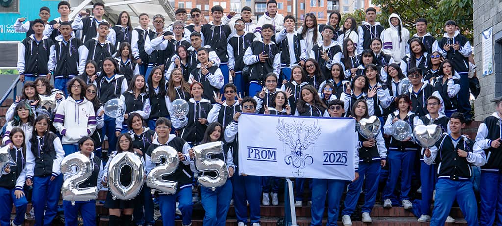 Chaquetas de prom Colegio La Giralda · Glauren Colombia